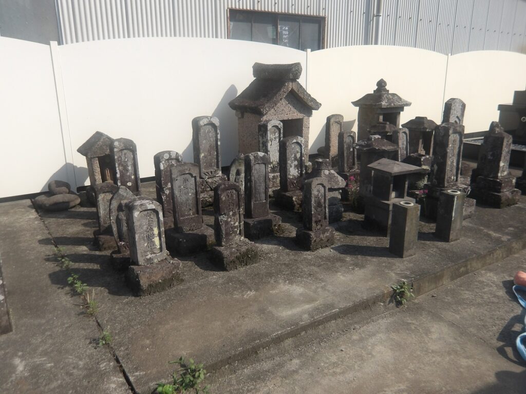 大分　由布市　墓石　お墓　故人墓整理　お墓じまい　お墓の解体