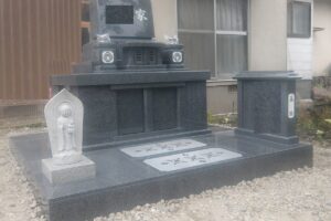大分県　大分市　由布市　竹田市　お墓　墓石　和洋墓　石材　建立　