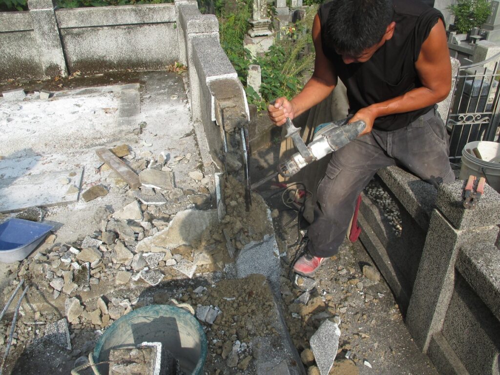 大分　大分市　石材　お墓　墓石　霊園　寺院墓地　お墓じまい　お墓の解体工事 お墓の引越し　改葬