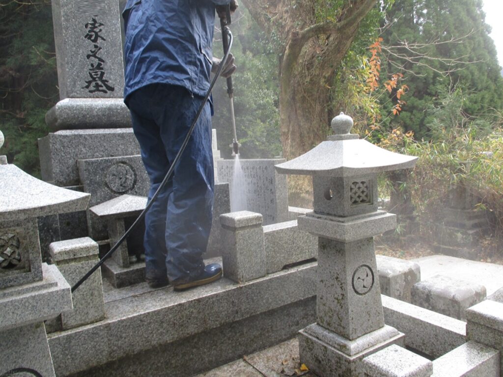大分　大分市　由布市　お墓　墓石　建立　石材加工　メンテナンス　洗浄　目地入れ