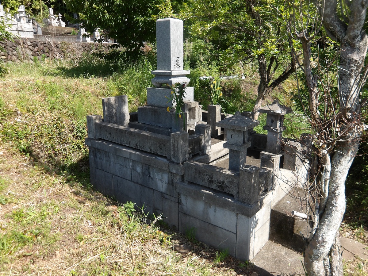大分　大分市　石材　お墓　墓石　霊園　寺院墓地　お墓じまい　お墓の解体工事 お墓の引越し　改葬