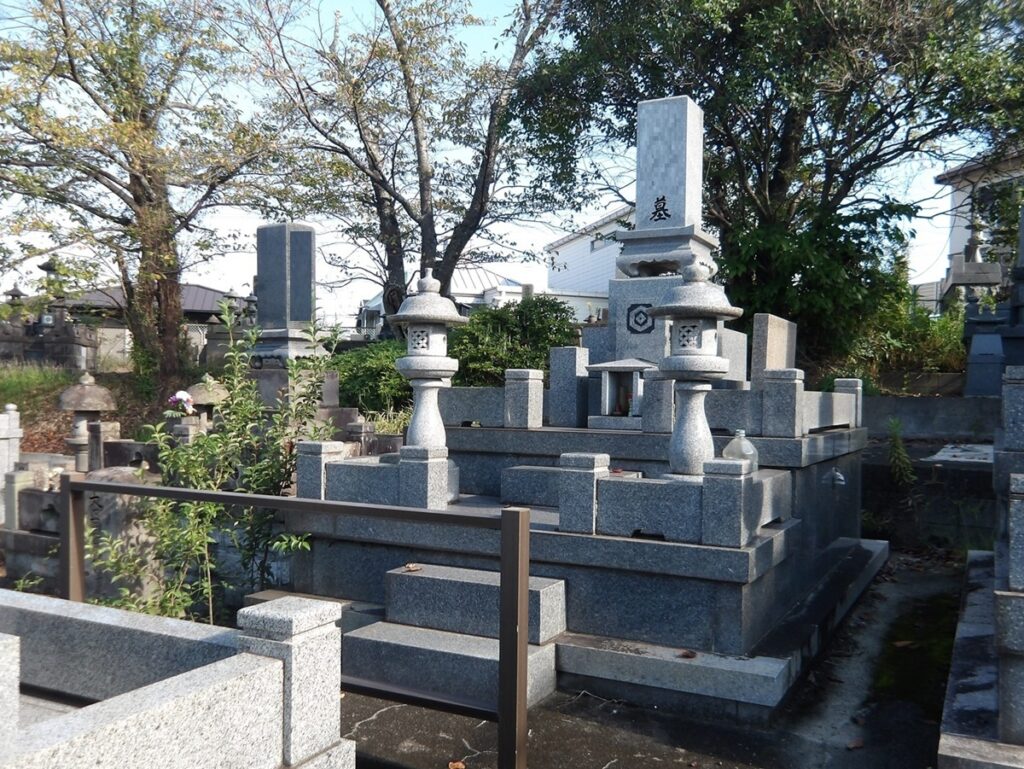 大分 大分市 石材 お墓 墓石 霊園 寺院墓地 お墓じまい お墓の解体工事 お墓の引越し 改葬
